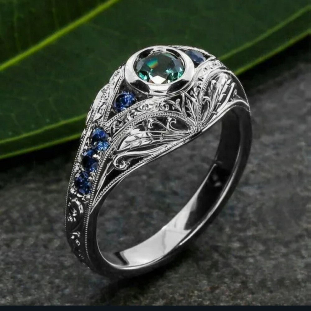 NWT Beautiful Silver With Blue & Green Stones Size 7.5 Ring!!